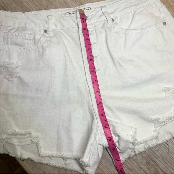 YMI Dream High Rise Button Fly Denim Shorts - Picture 9 of 16